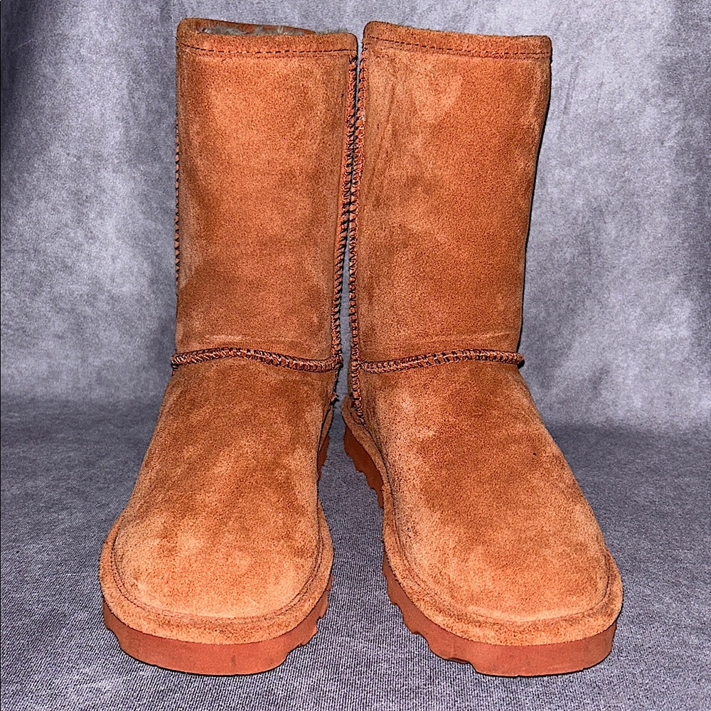 BEARPAW “Elle” Suede Short Boots with Wool Lining - Picture 2 of 12